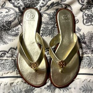 Tory Burch Gold Sandals Size 10